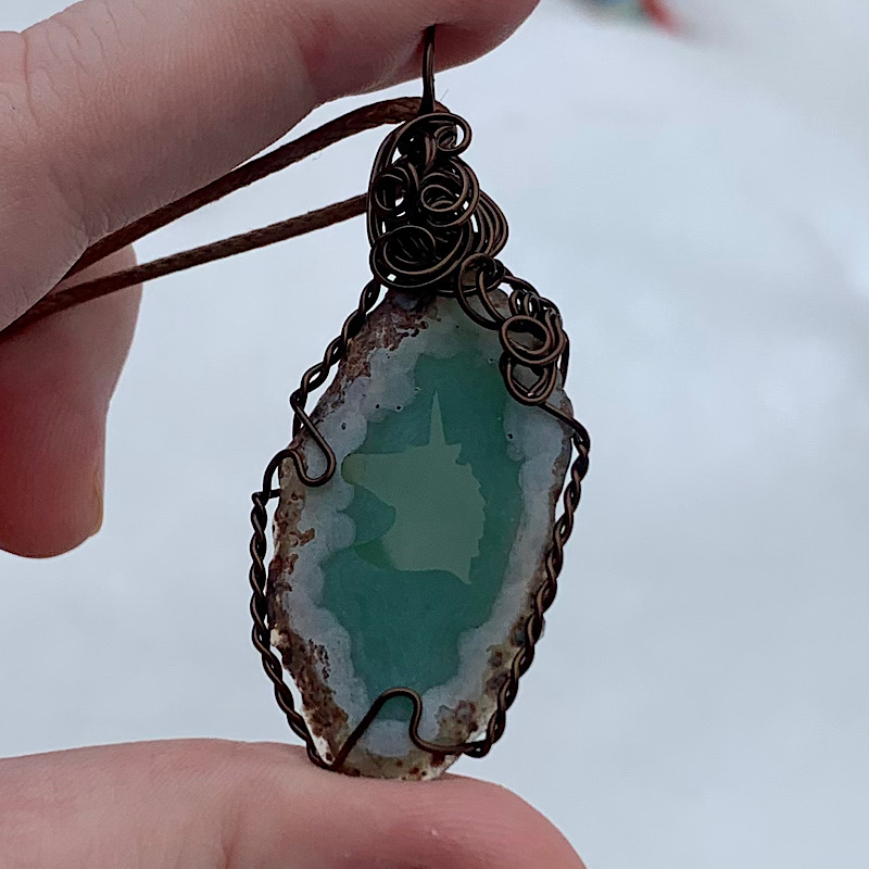 Green Etched Unicorn Head Agate Slice Pendant
